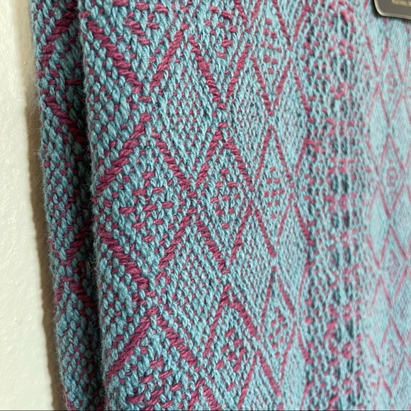 Rachel Roy Textured Woven Fringe Blue and Purple Boho Throw Blanket NWT! - Picture 6 of 8